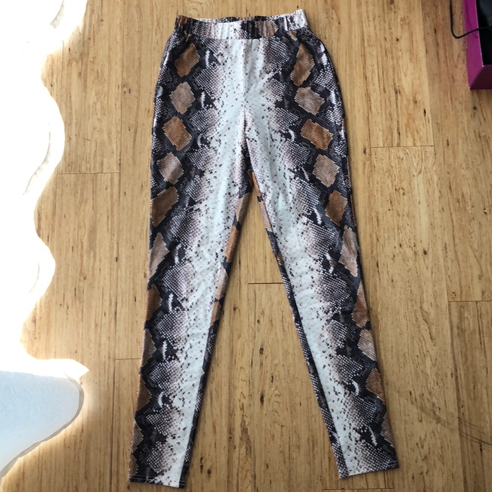 Faux Snake Skin Leggings
